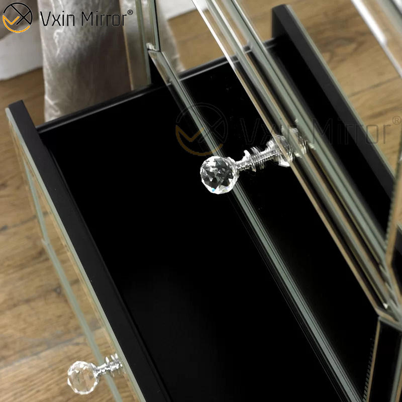 black glass nightstand Tala de cabana de vidro preto