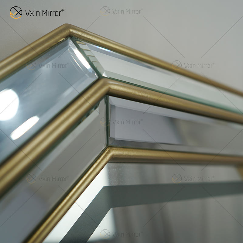 wall mirror with led lights Espejo de pared con luces LED