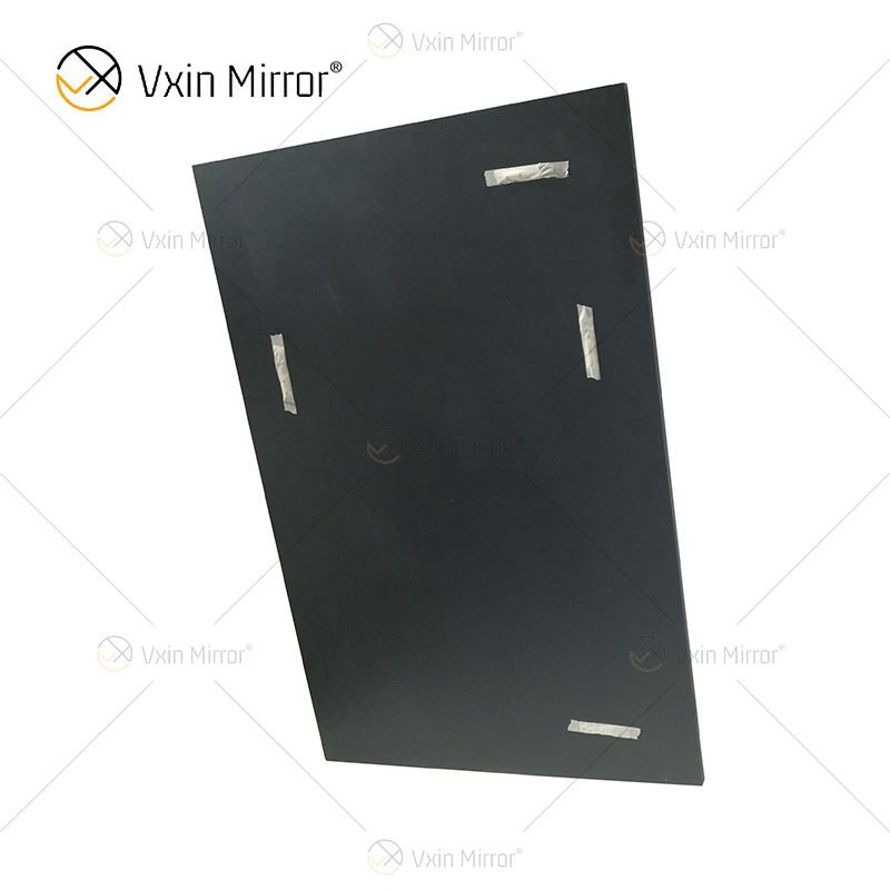 small decorative mirror مرآة زخرفية صغيرة