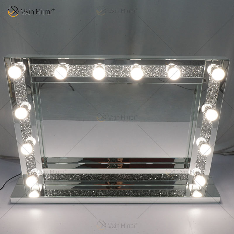 bathroom mirror with led light Espejo de baño con luz LED