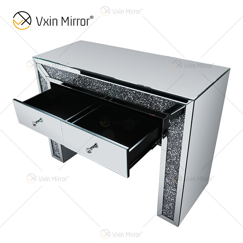 desk with vanity mirror مكتب مع مرآة الغرور