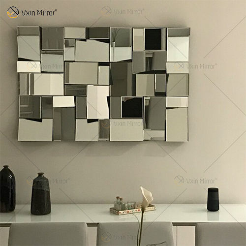 3 mirrors above couch 3 مرايا فوق الأريكة