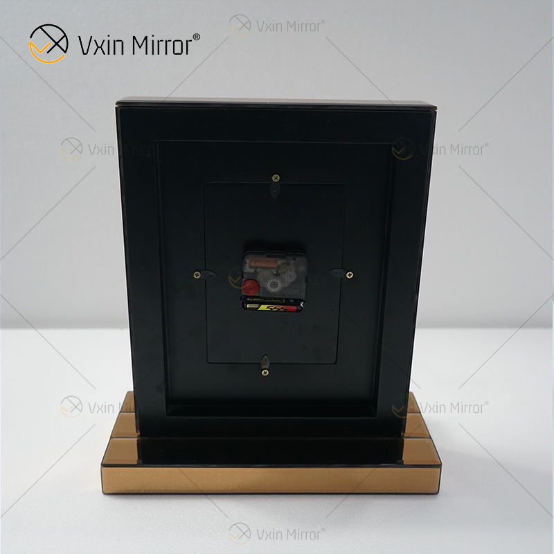 wall mirror with clock مرآة الجدار مع الساعة