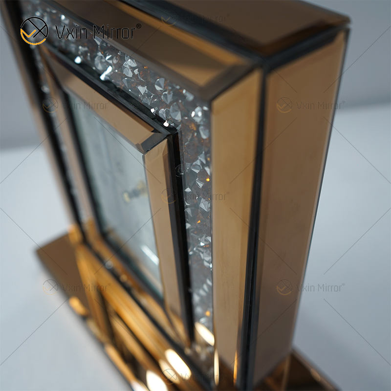 mirror wall clock ساعة الحائط المرآة