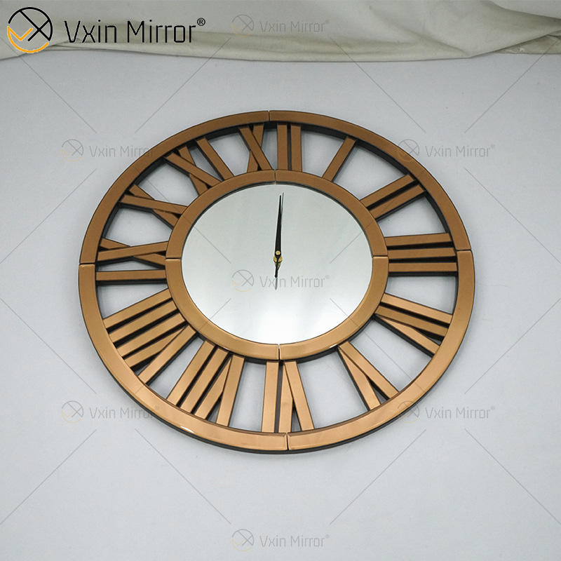 large mirrored clock Большие зеркальные часы