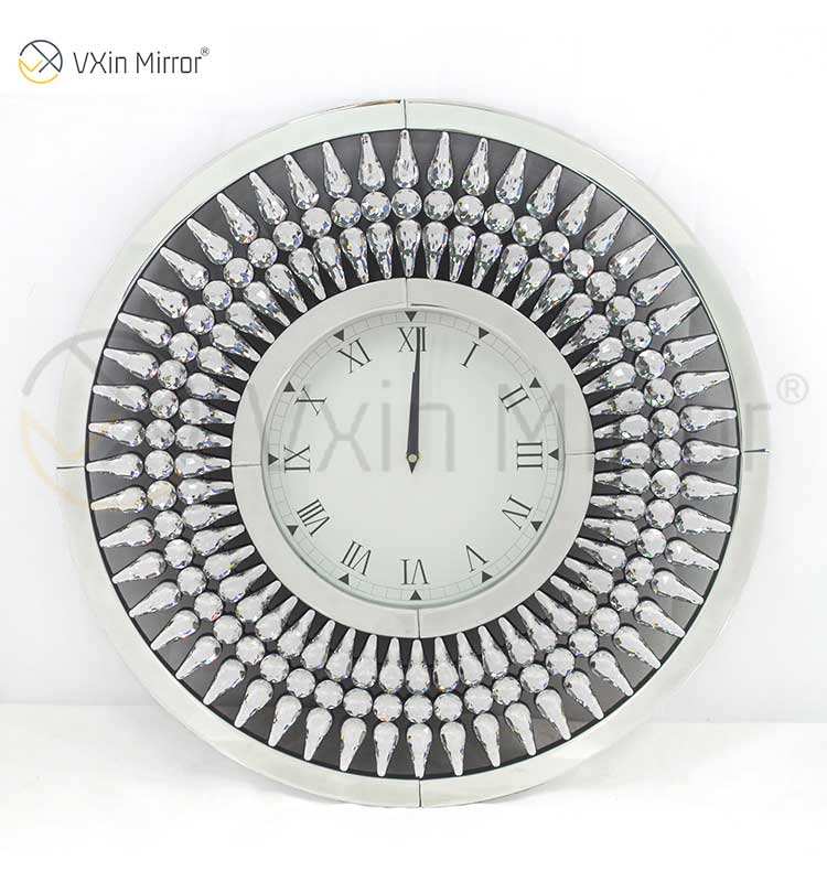 large white wall clock ساعة حائط بيضاء كبيرة
