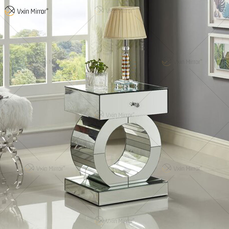 accent mirror table طاولة مرآة لهجة