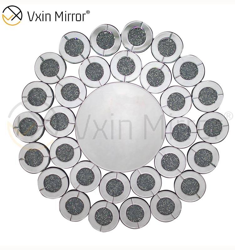 mirror decoration in living room زخرفة المرآة في غرفة المعيشة