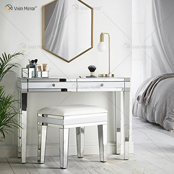 girls vanity الفتيات الغرور