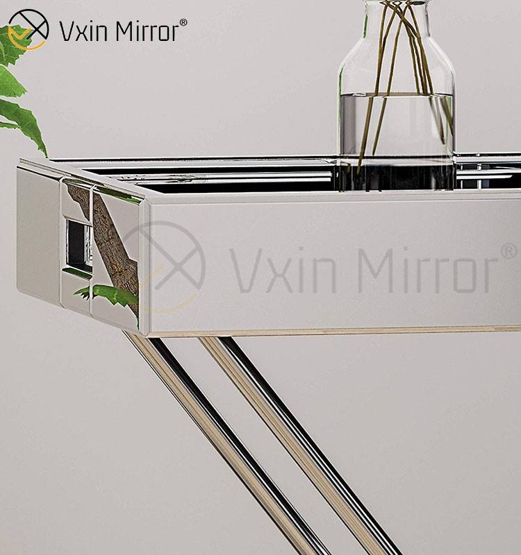 metal and mirror side table металлический и зеркальный боковой стол