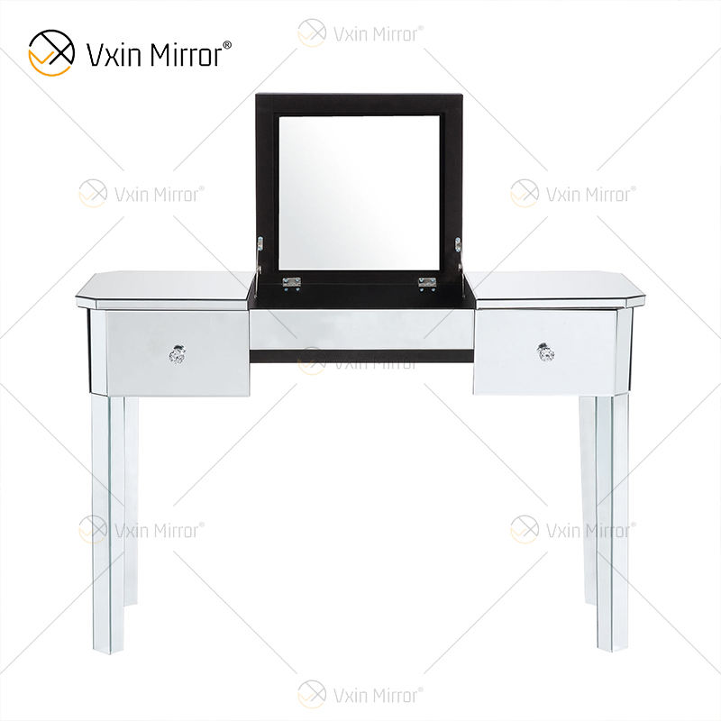 vanity mirrored desk المكتب المتطابق الغرور