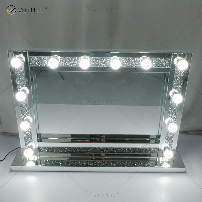 bathroom mirror with lights in it Espejo de baño con luces