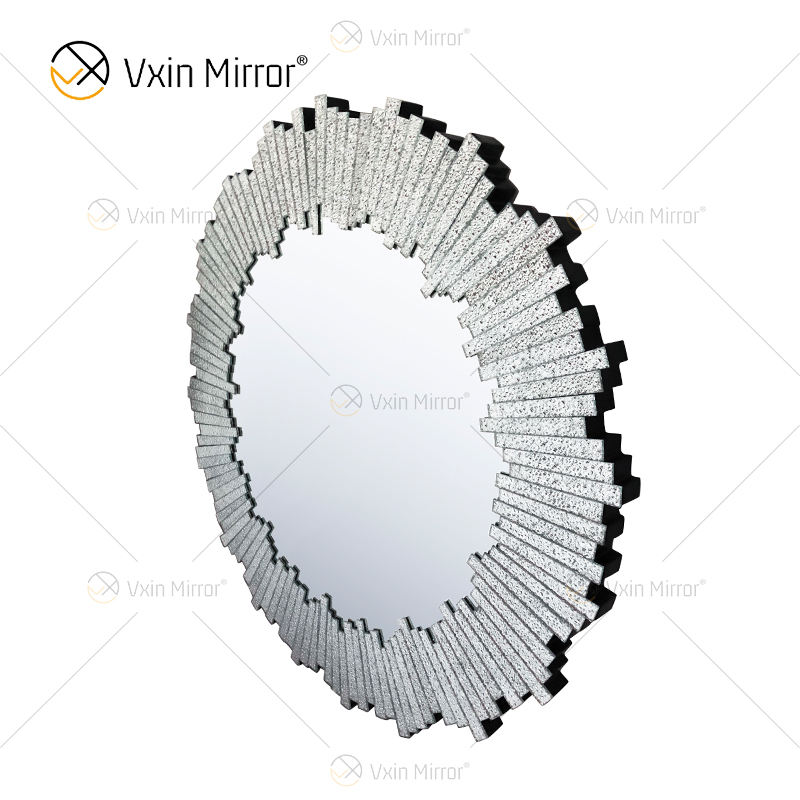 mirrors small المرايا الصغيرة