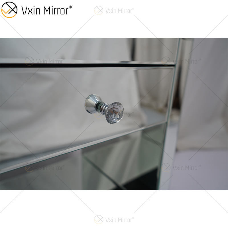 gold mirrored nightstand Золотая зеркальная тумбочка