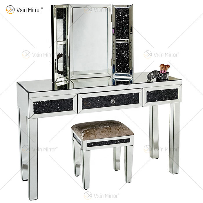 mirror makeup table جدول مكياج المرآة