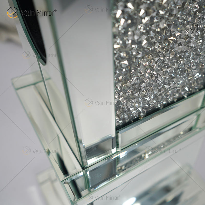 glass flowers vases الزهور الزجاجية المزهريات