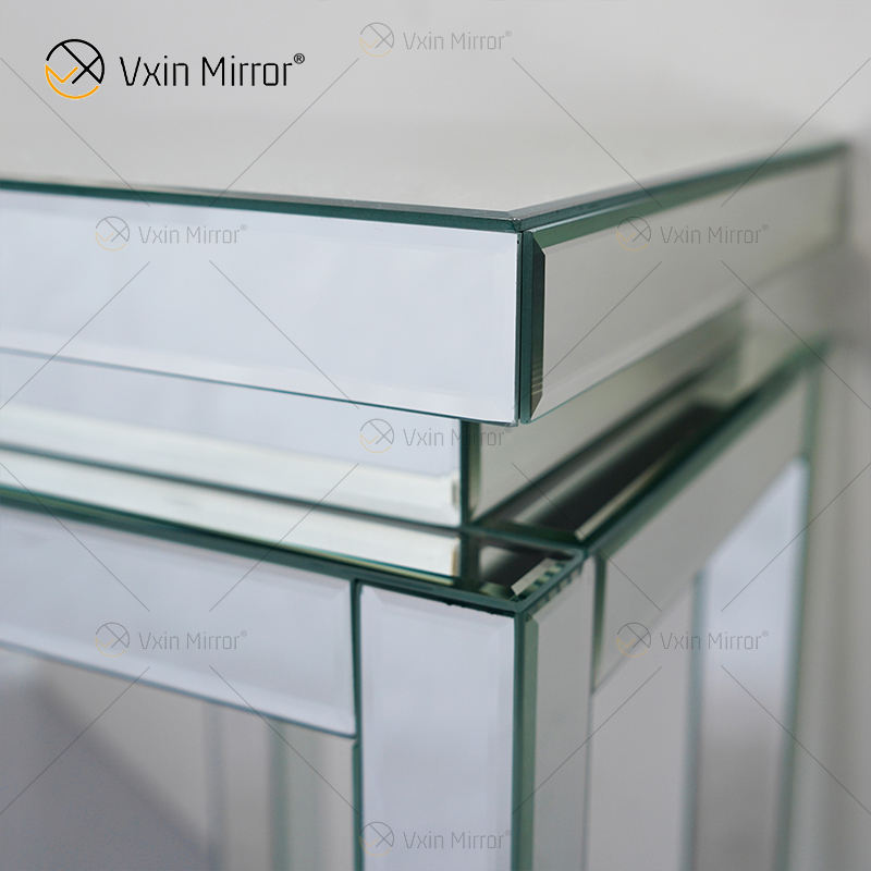 mirror end table set Conjunto de mesa final espelhado