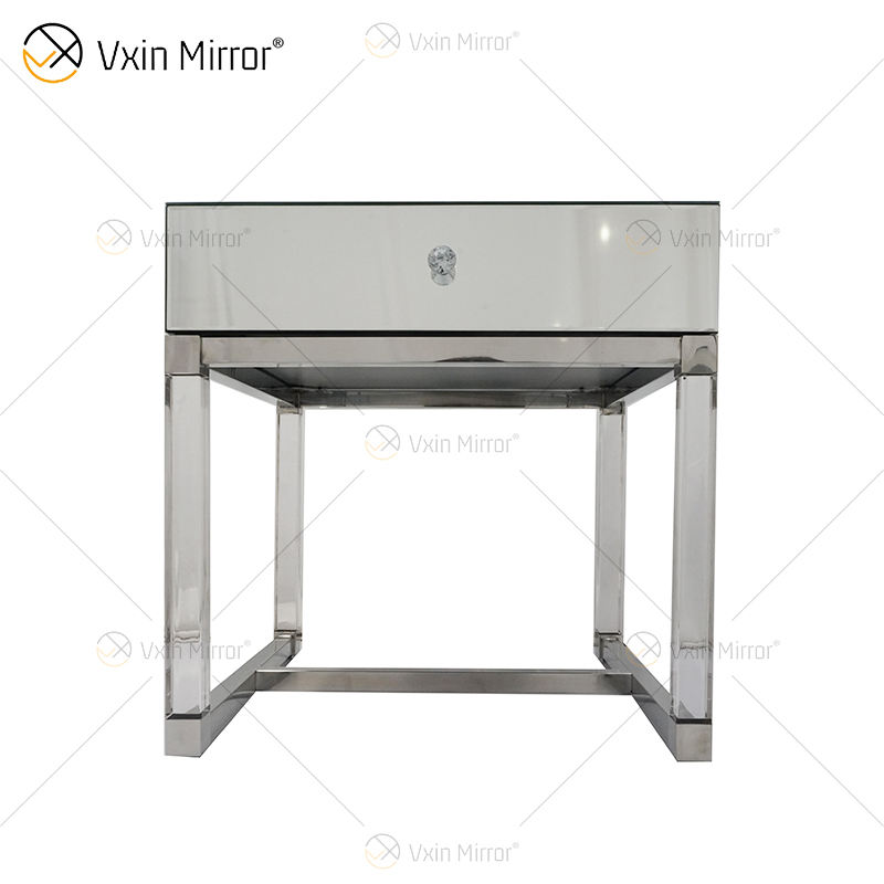 mirrored night tables Зеркальные ночные столы