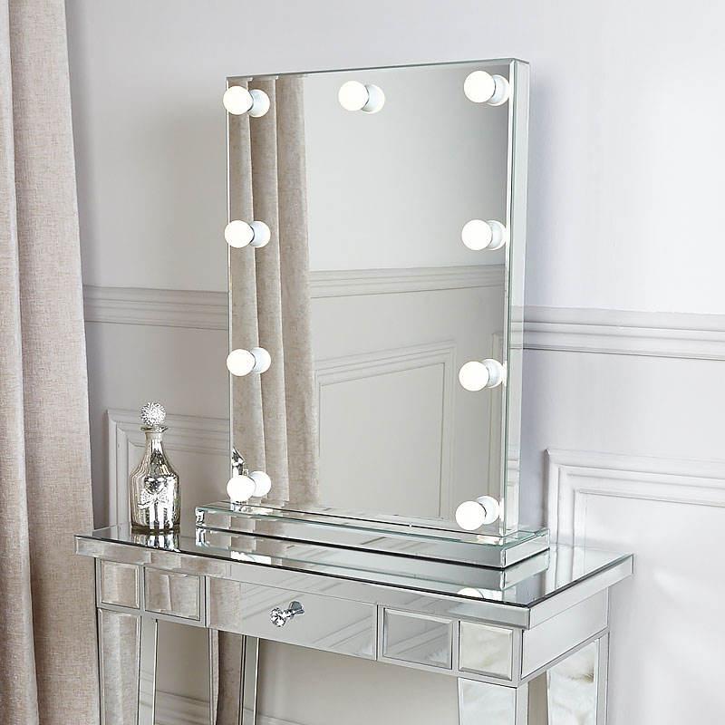 mirror with built in lights зеркало со встроенным светом