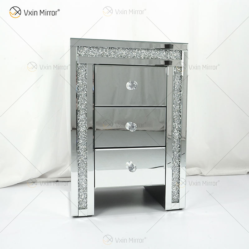 studded mirrored nightstand mesita de noche reflejada