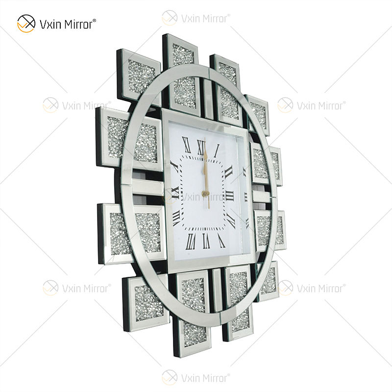 large mirrored clock Большие зеркальные часы