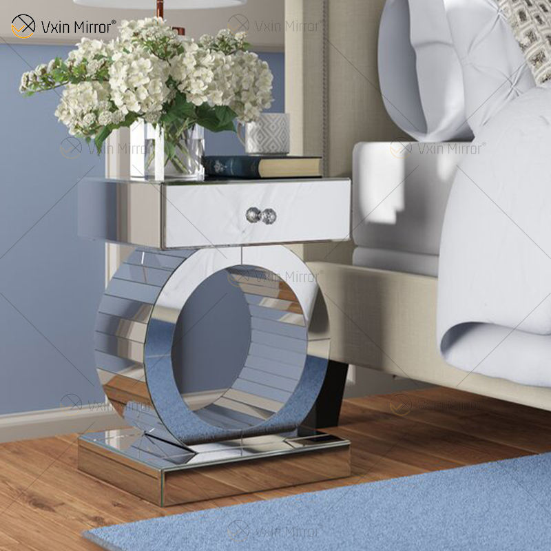 bedside mirror table طاولة مرآة بجانب السرير