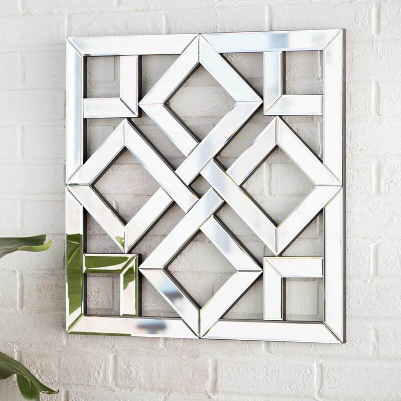 designed mirror مرآة مصممة