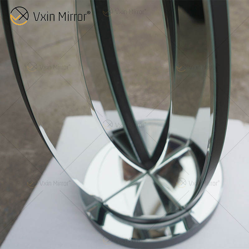 mirrored accent tables Tablas de acento reflejado