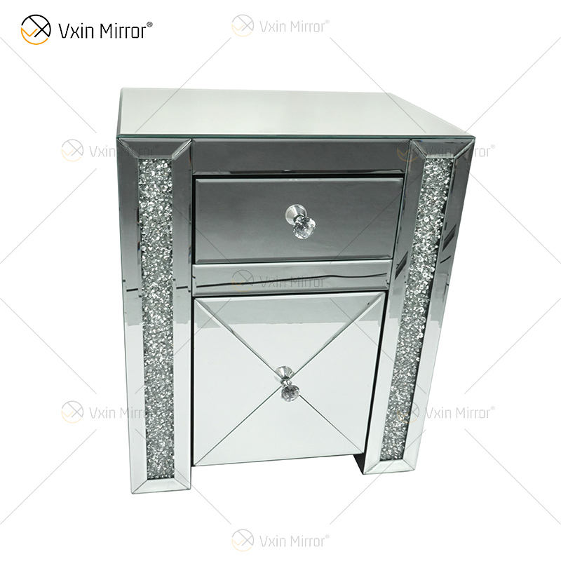 dresser mirror and nightstand set Комод зеркало и набор на тумбочке