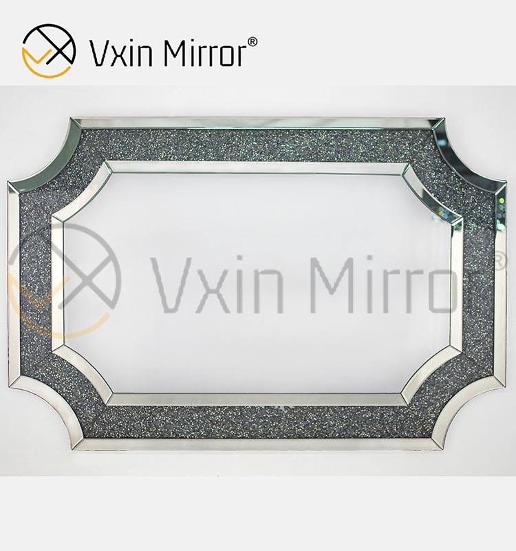 large mirroe ميررو كبير