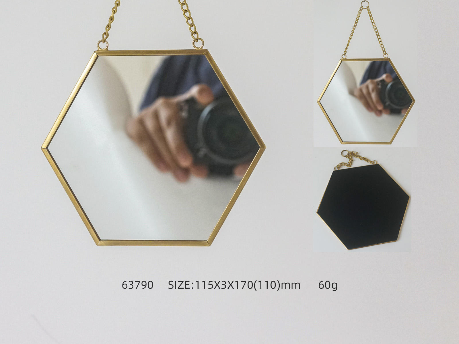 Schwarzer moderner Spiegel